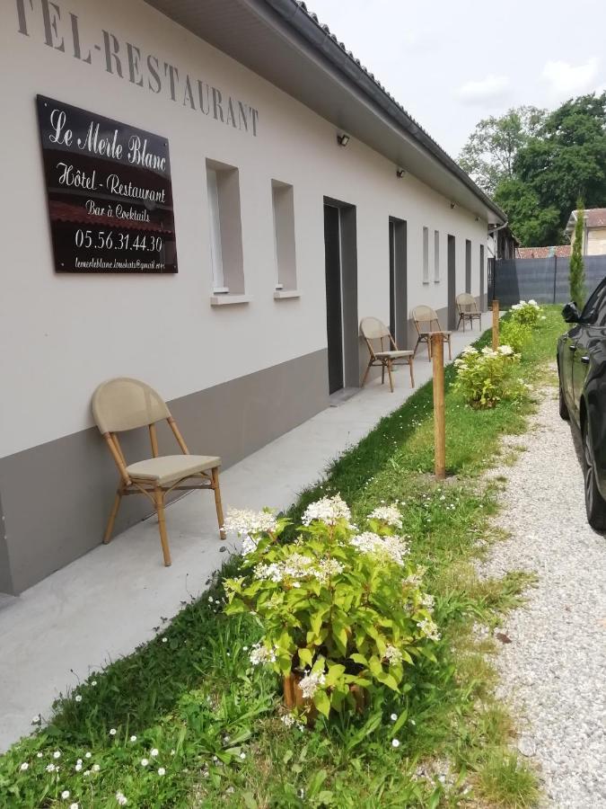 Hotel Le Merle Blanc Louchats Exteriér fotografie
